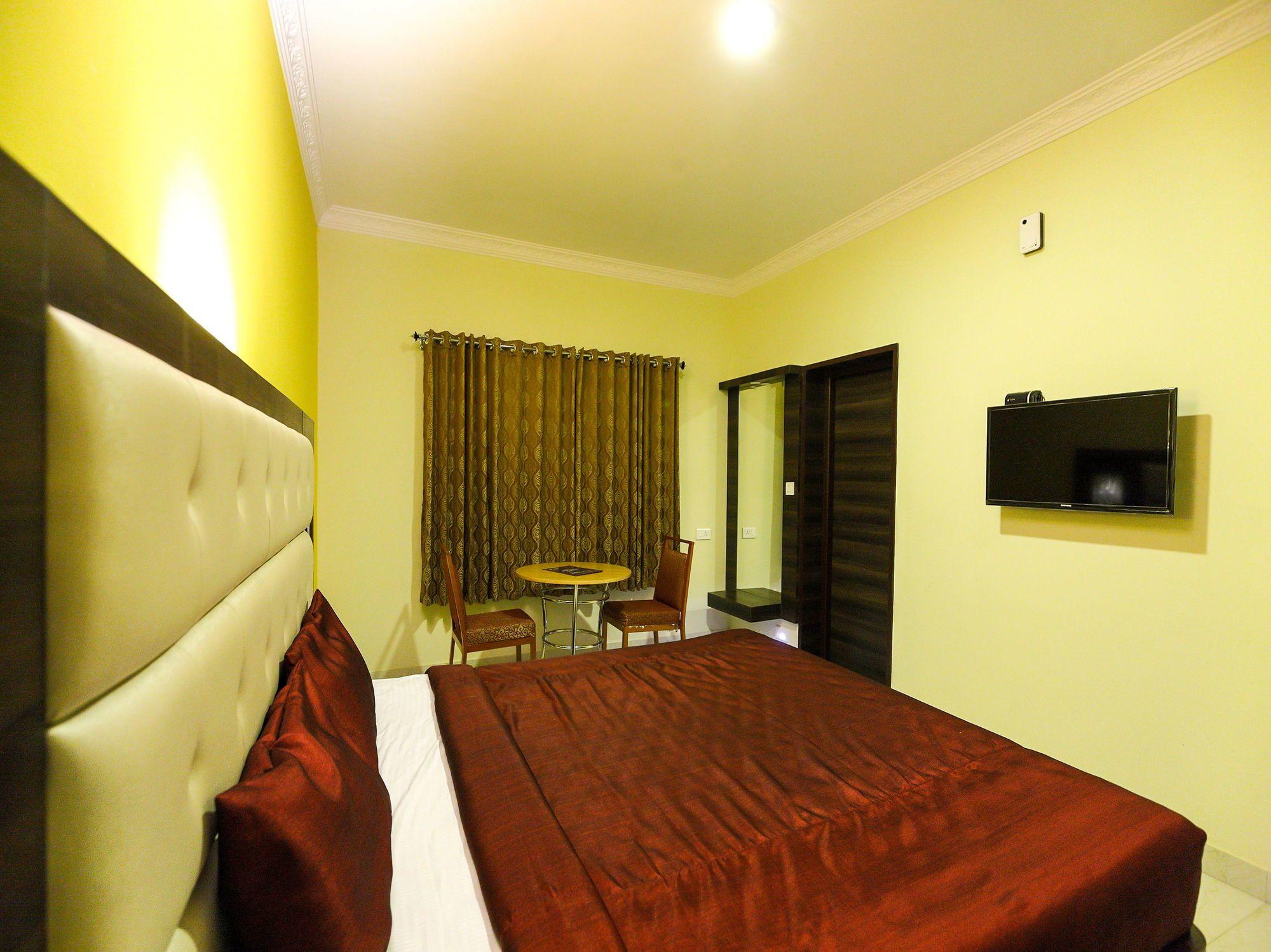 Oyo 7987 Hotel Carnation Ooty Ngoại thất bức ảnh